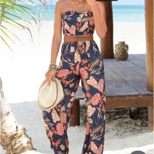 Floral strapless jumpsuit.